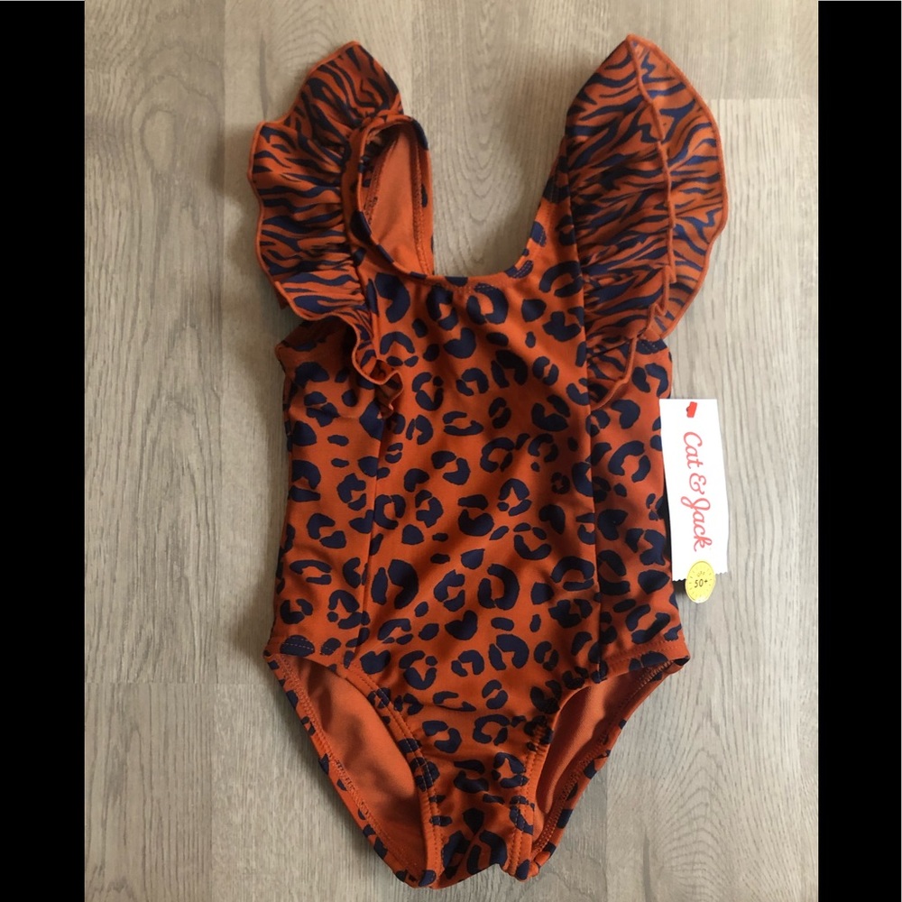 NWT. Size 18 months. Smoke Free home.